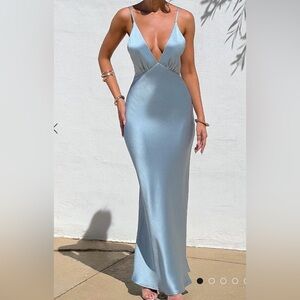 Elegant Light Blue/Turquoise Maxi Dress